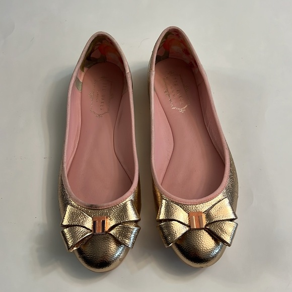 TED BAKER PINK METALLIC FLATS SIZE 8 - Picture 8 of 17